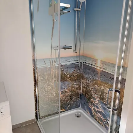 Moderne Neue Dachgeschosswohnung Juliane Apartment *