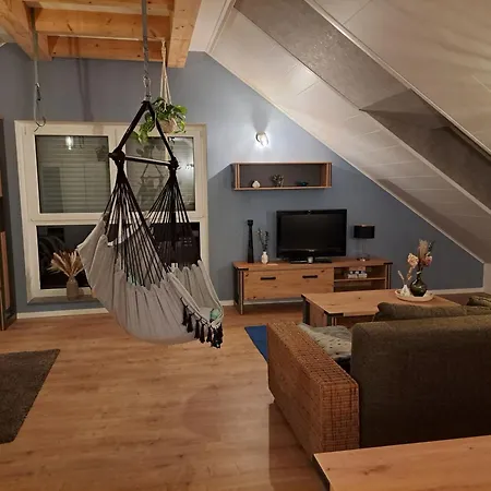 Apartment Moderne Neue Dachgeschosswohnung Juliane Goldkronach