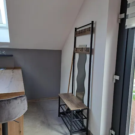 Apartment Moderne Neue Dachgeschosswohnung Juliane